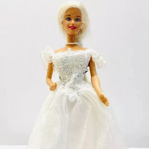 MATTEL BARBIE Doll Blond Hair Battery Operated White Wedding Gown Dress 12"Tall